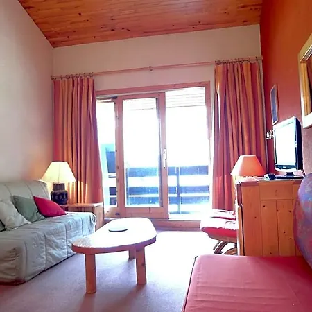 Ski-inski-out Flat In Meribel-mottaret