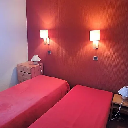 Hotel Ski-inski-out Flat In Meribel-mottaret
